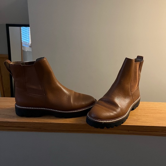 Madewell Lugsole Brown Chelsea Boot Size 9 - Picture 2 of 7